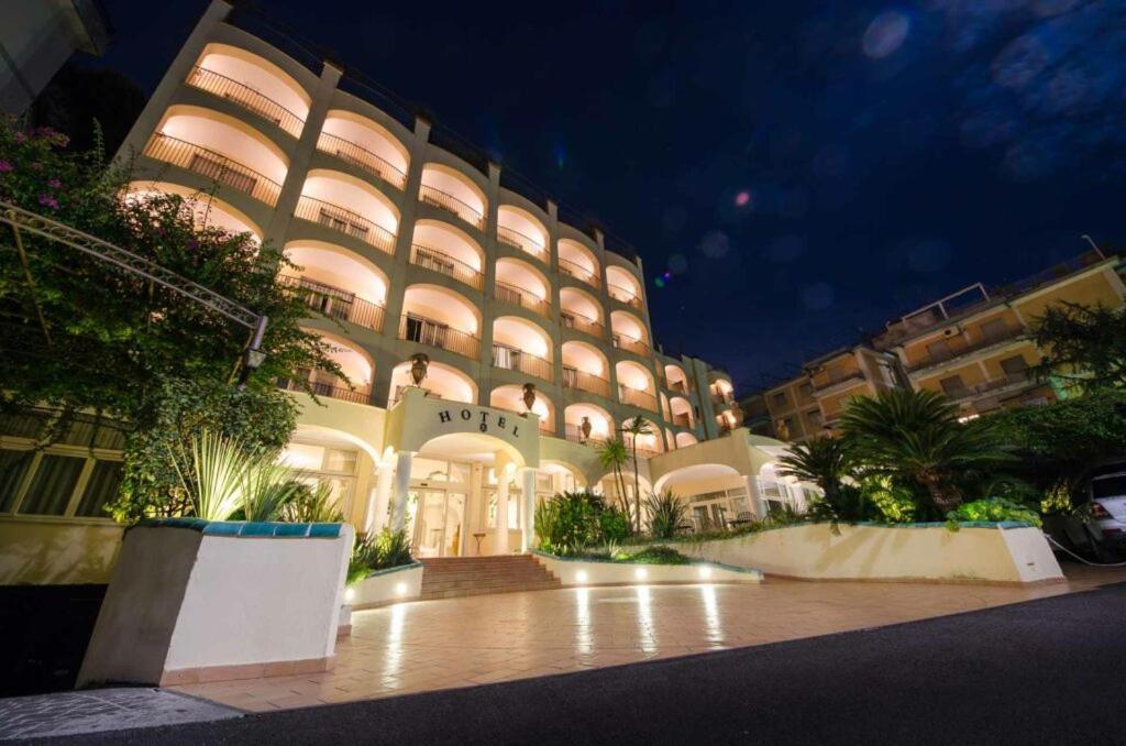 Hotel San Francesco Maiori Exterior photo